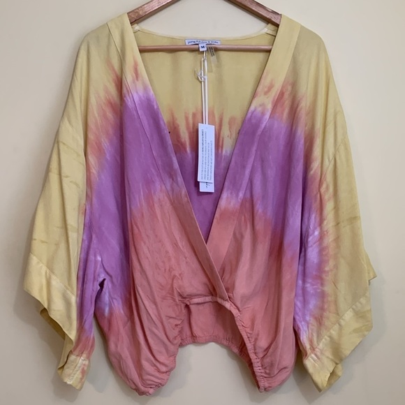 Young Fabulous & Broke Tops - Young Fabulous & Broke | NWT Tia Tie Dye Sunset Kimono V-Neck Surplice Top M
